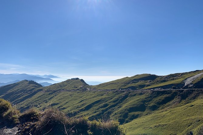 2-Day Private Tour to Sun Moon Lake and Mount Hehuan - Overnight near Qingjing Farm