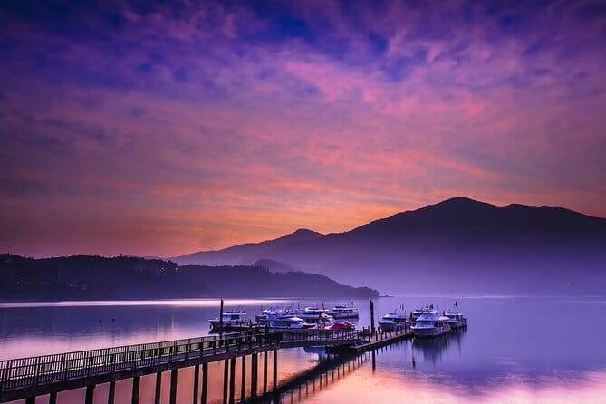 Alishan Join In Day Tour from Taichung (Incl. Park Entrance) - The Alishan train costs 100 NTD extra