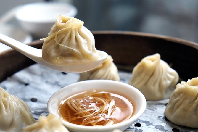 Dinner at Din Tai Fung with Luxury Chinese Massage Treatment - Key points at a glance