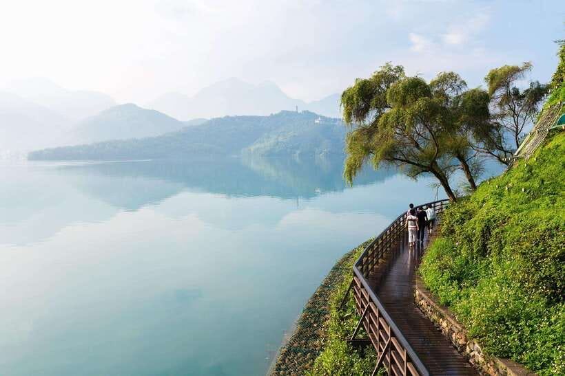 From Taipei: 1 Day Sun Moon Lake Private Tour - Why this private trip makes sense from Taipei