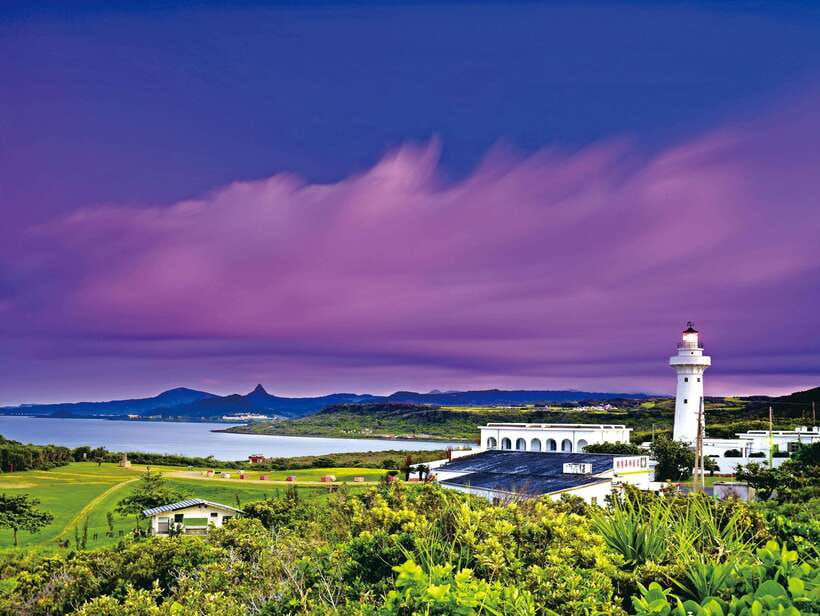 From Taipei: 5-Day Best of Round Taiwan Island Tour - Sun Moon Lake: temples, mountain views, and a fine first night
