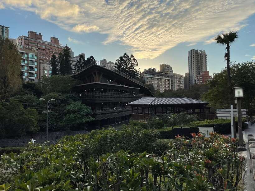 From Taipei: Beitou and Yangmingshan National Park Day Tour - Zhuzihu gives you time to slow down
