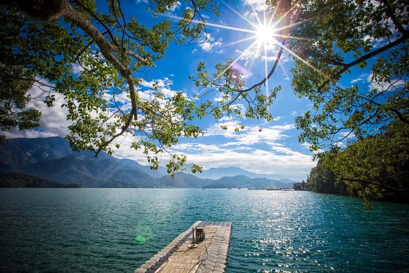 From Taipei: Best of Taiwan 9-Day Trip with Accommodation - Day 2: Sun Moon Lake and its mountain setting