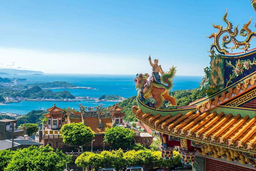 From Taipei: Jiufen & Shifen The Taiwan Charm Day Tour - Who should book this day tour