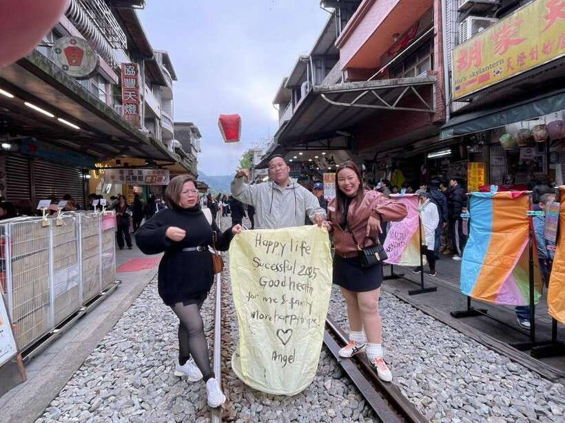 From Taipei: Shifen, Jiufen, and Yehliu Geopark Day Tour - The real cost beyond the $65 price