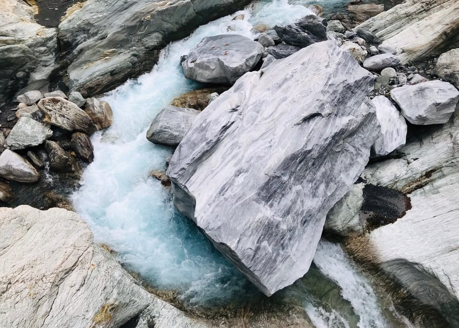 From Taipei: Taroko Gorge Private Tour - What to learn at the Visitor Center