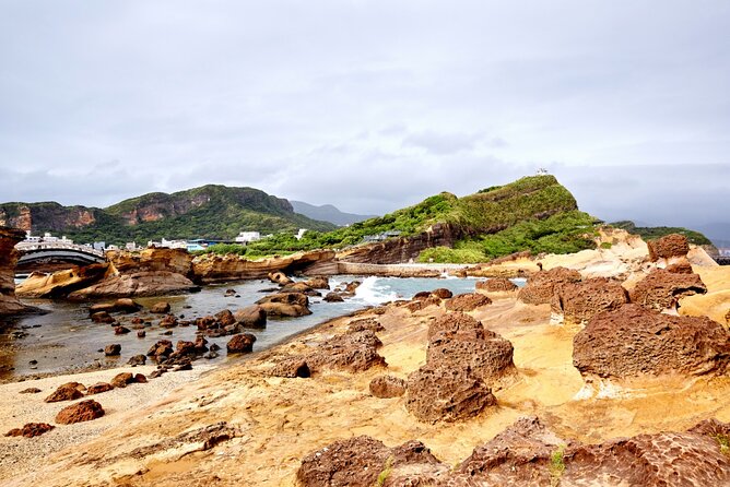 Full-Day Tour in Shifen, Jiufen & Yehliu of Taipei (Incl. ticket) - Key points to know before you book