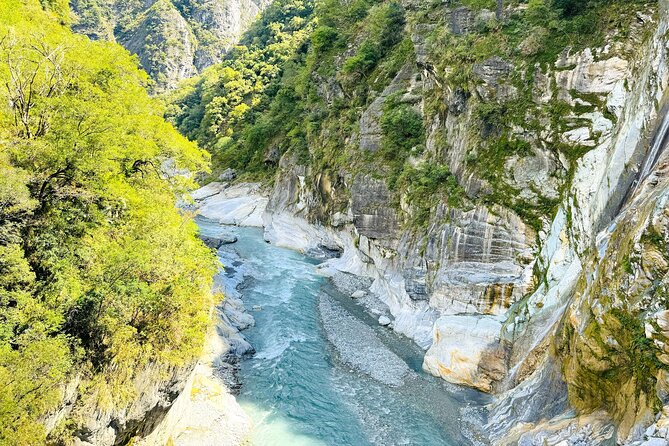 Hualien Taroko Day Tour From Ximending - Qingshui Cliff, the final major viewpoint
