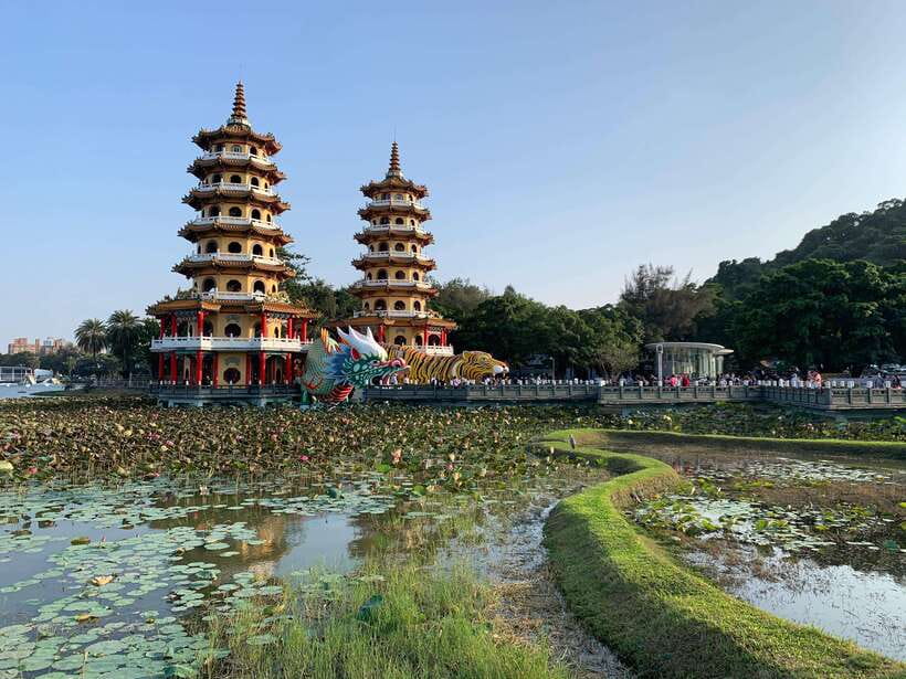 Kaohsiung: Private City Tour with Fo Guang Shan Museum - Why Fo Guang Shan is the right place to begin