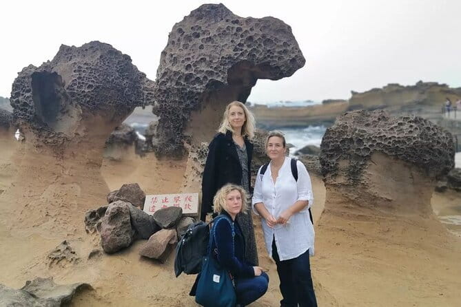 Keelung Port Cruise Tour from Taipei - One long day from Taipei 101 to Jiufen