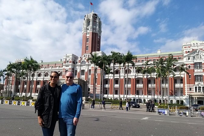 Keelung Shore Excursions: Private 6-Hour Taipei City Adventure! - Guide quality and how to improve your odds