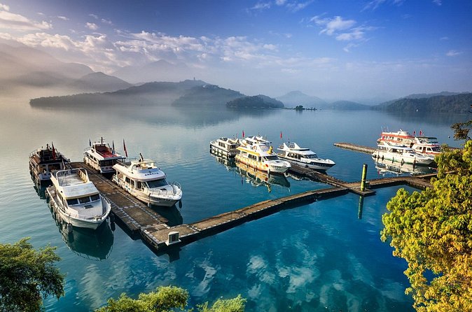 Nantou Day Tour: Sun Moon Lake & Ita Thao Pier from Taipei - What the $88 price really covers