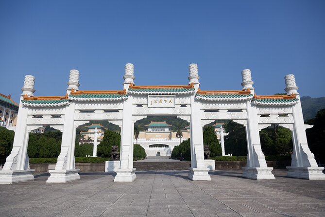 One-Day Historical and Heritage Tour in Taipei - Four Four South Village, a 15-minute glimpse of old Taipei