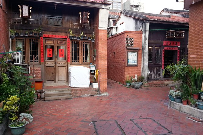 Private 2-Day Sun Moon Lake, Puli and Lukang Tour - Ita Thao and the lake’s Indigenous connection