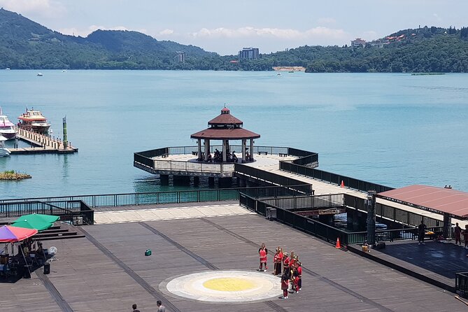 Private Day tour to Sun Moon Lake from Taipei - Is $299 good value for up to three people?