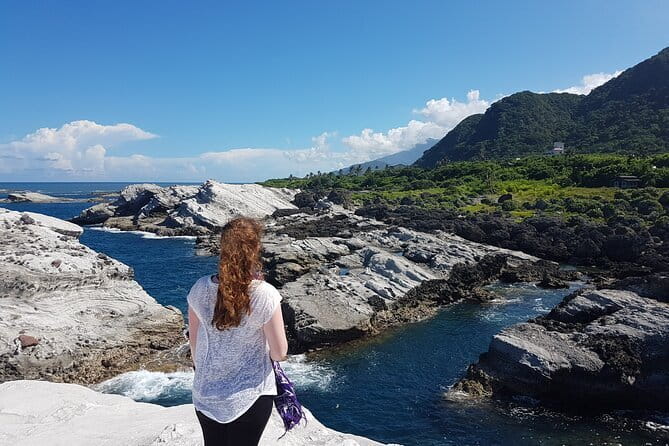 Private East Coast & Jade Hunting Day Tour with Local Expert - Why this East Coast day feels different