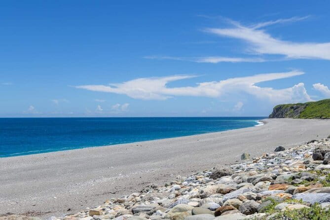 Private East Coast & Jade Hunting Day Tour with Local Expert - What the private guide adds