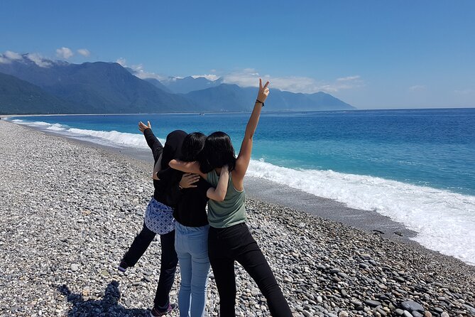 Private Taroko Gorge Day Tour from Hualien with Local Expert - Is $75 good value?