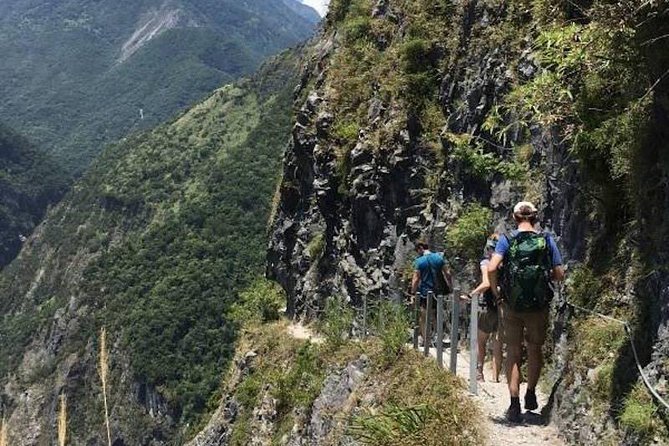 【Private】Taroko National Park (Pickup from Taipei/Yilan/Hualien) - Is $226 per person good value?