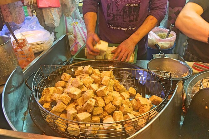 [Private Tour] Shilin Night Market Walking Tour With a Private Tour Guide (2-hr) - What makes the guide worth paying for