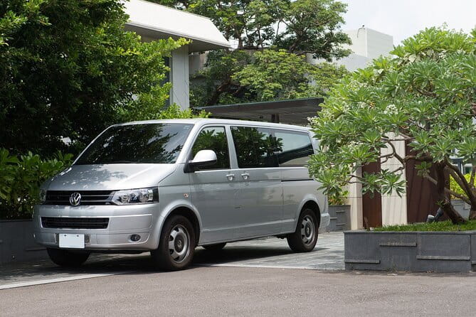 Private Transfer from TPE-Taoyuan int. Airport to Taipei City - Waiting time, flight changes, and arrival delays