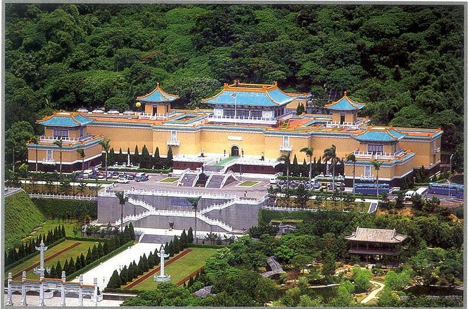 Taipei City Morning Tour with National Palace Museum entry - A Fast Introduction to Taipei’s Big Ideas