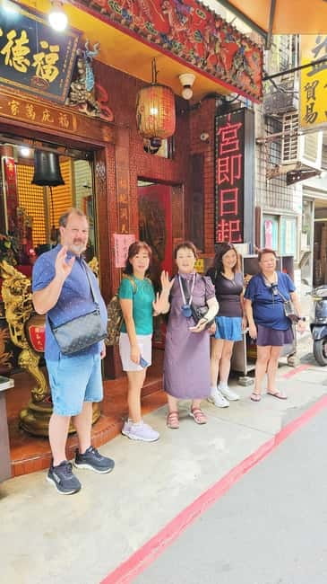Taipei: Cooking Class & Market Adventure Historic Dadaocheng - Things to know before you reserve