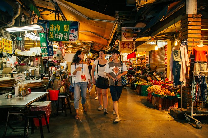 Taipei Food Tour: Night Market & Convenience Store(Food Included) - The 7-Eleven stop is more useful than it sounds
