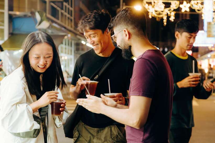Taipei: Food Tours w/ Top 10 Taiwan Food (Breakfast/Dinner) - The food quantity and pace