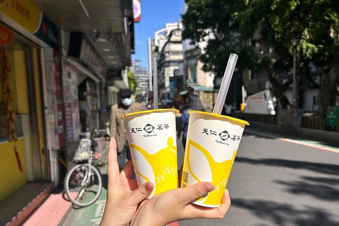 Taipei Hidden Eats, Market & Street Food Tour with 8+ Tastings - Ending with tofu pudding and the secret dish