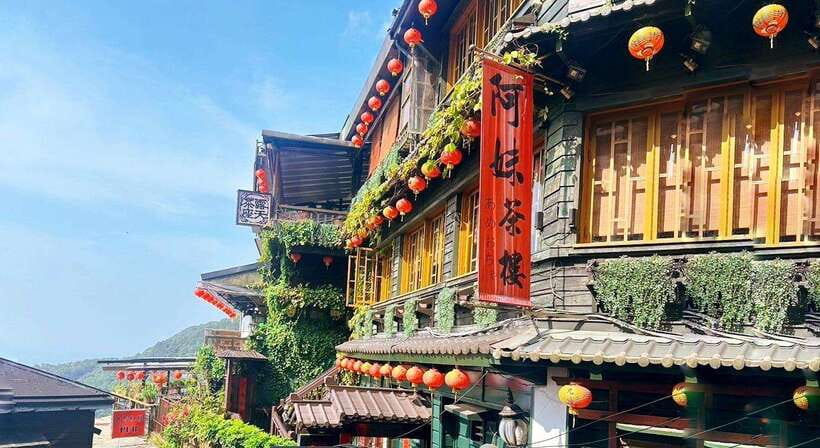Taipei: Jiufen and Shihfen Half Day Tour - Jiufen Old Street is the main event for food and atmosphere