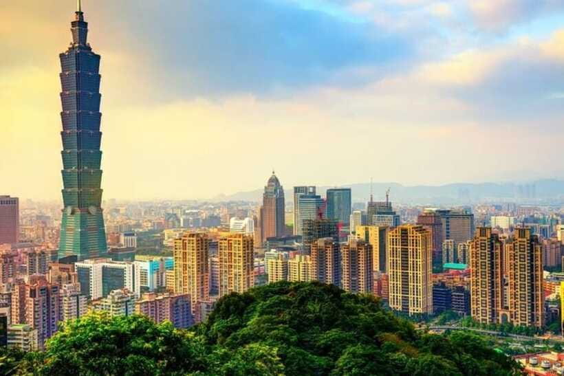 Taipei: Private custom tour with a local guide - What $47 per person gets you
