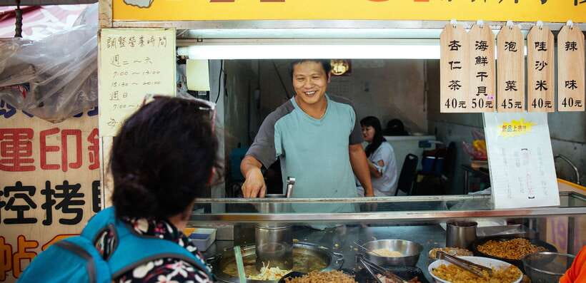 Taipei: Private Tour with Locals – Highlights & Hidden Gems - What the guides add to the walk