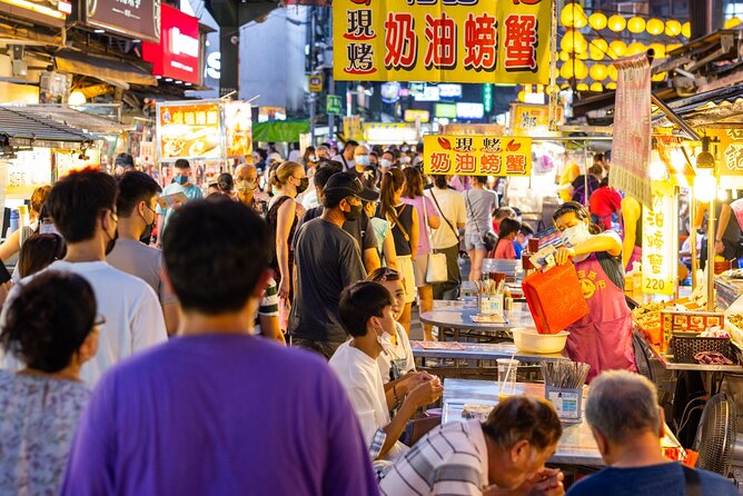 Taipei Street Food & Night Market Tour with a Local: Private & Custom - The temple stop adds meaning to the evening