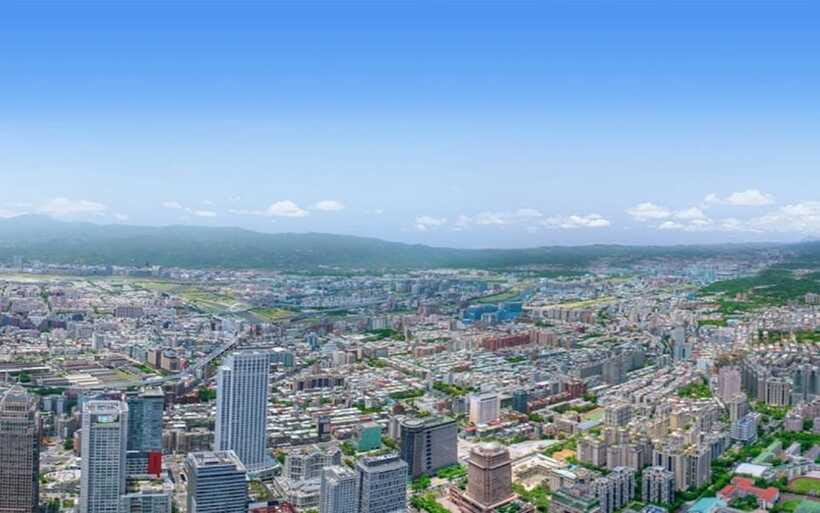 Taipei: Taipei 101 Observatory Deck Entry Ticket - Weather, light, and the best time to visit