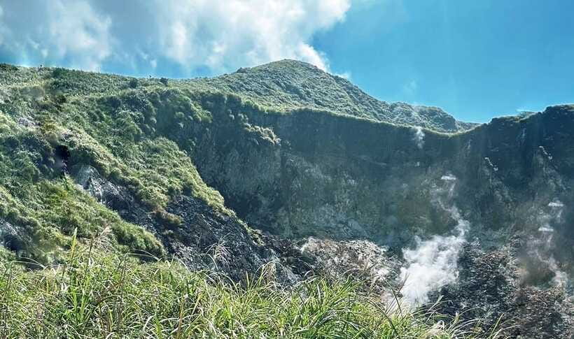 Taipei: Yangmingshan, Yehliu, and Jiufen Shifen Day Tour - Who should book this day trip?