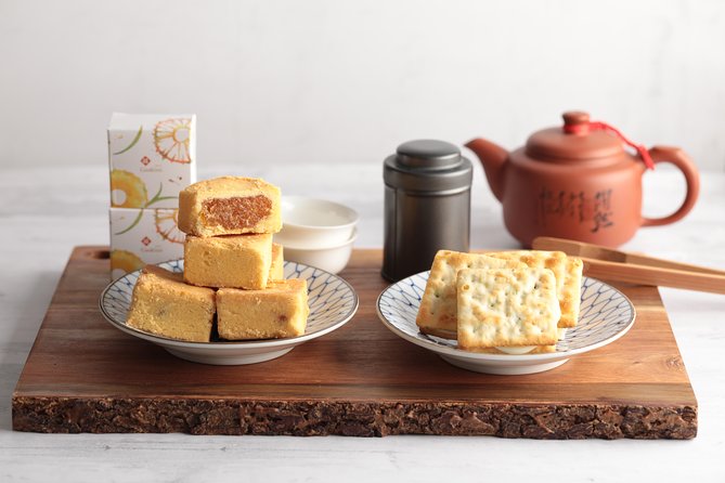 Taiwanese Baking Class with Oolong Tea Tasting in Taipei - Pineapple cakes and mung bean cakes