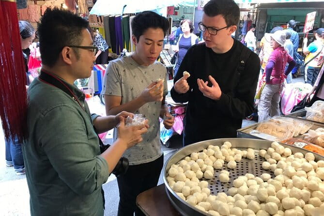 Taiwanese Cooking Class with Traditional Market Tour - Lunch with the teacher at the table