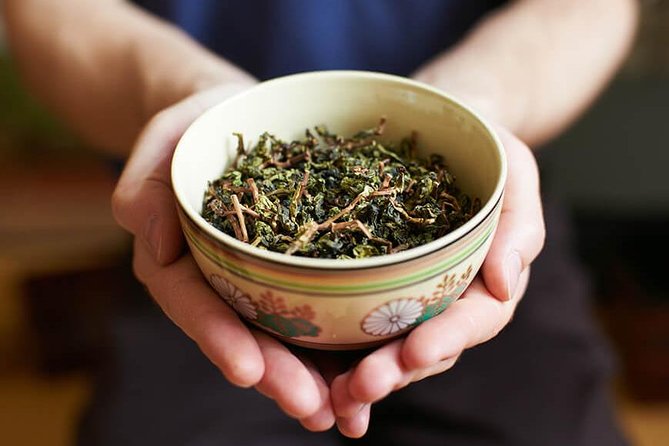 Tea of Taipei: Small-Group Tour with Taipei City Sightseeing - Guide quality and the human side of the day