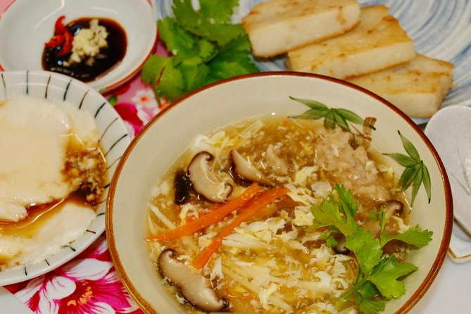 Turnip cake, Pork thick soup, Tofu pudding. Taiwan Traditional Light Meals Experience-C (Taipei Cooking Class) - Turnip cake, pork thick soup, and tofu pudding