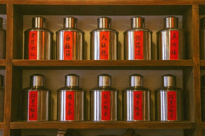 Vintage Taipei - Best of Taiwan & Sunset Walking Tour (Tip-based) - Why Dadaocheng is the right place for a vintage Taipei walk