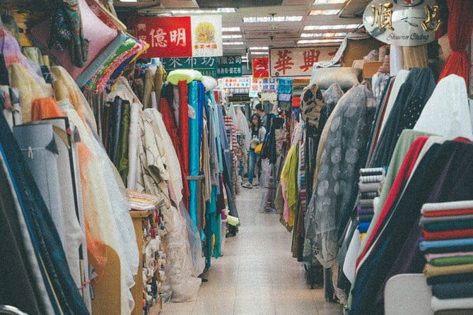 Vintage Taipei - Best of Taiwan & Sunset Walking Tour (Tip-based) - Dihua Street and the old port district