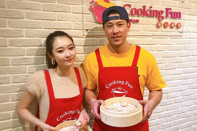 Xiao Long Bao, Pork thick soup, Bubble milk tea. Taiwan Traditional Light Meals Experience-B (Taipei Cooking Class) - Location, meeting point, and the Taipei 101 note