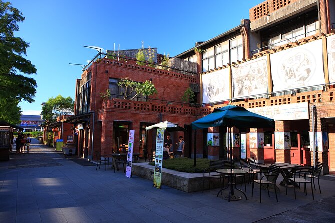 Yilan 1-Day Private Tour to Kavalan Whisky & Cultural Gems - Traditional Taiwanese arts at the National Center